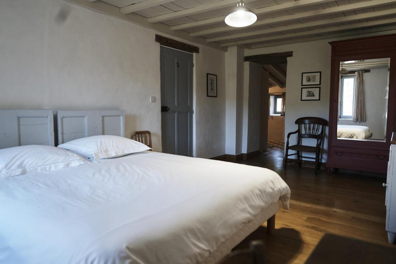 La Cour Du Marronnier Hotel Pont-de-Barret Kültér fotó