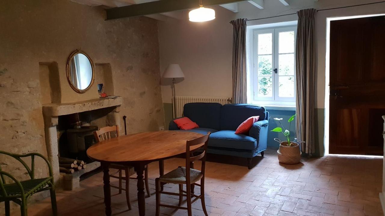 La Cour Du Marronnier Hotel Pont-de-Barret Kültér fotó