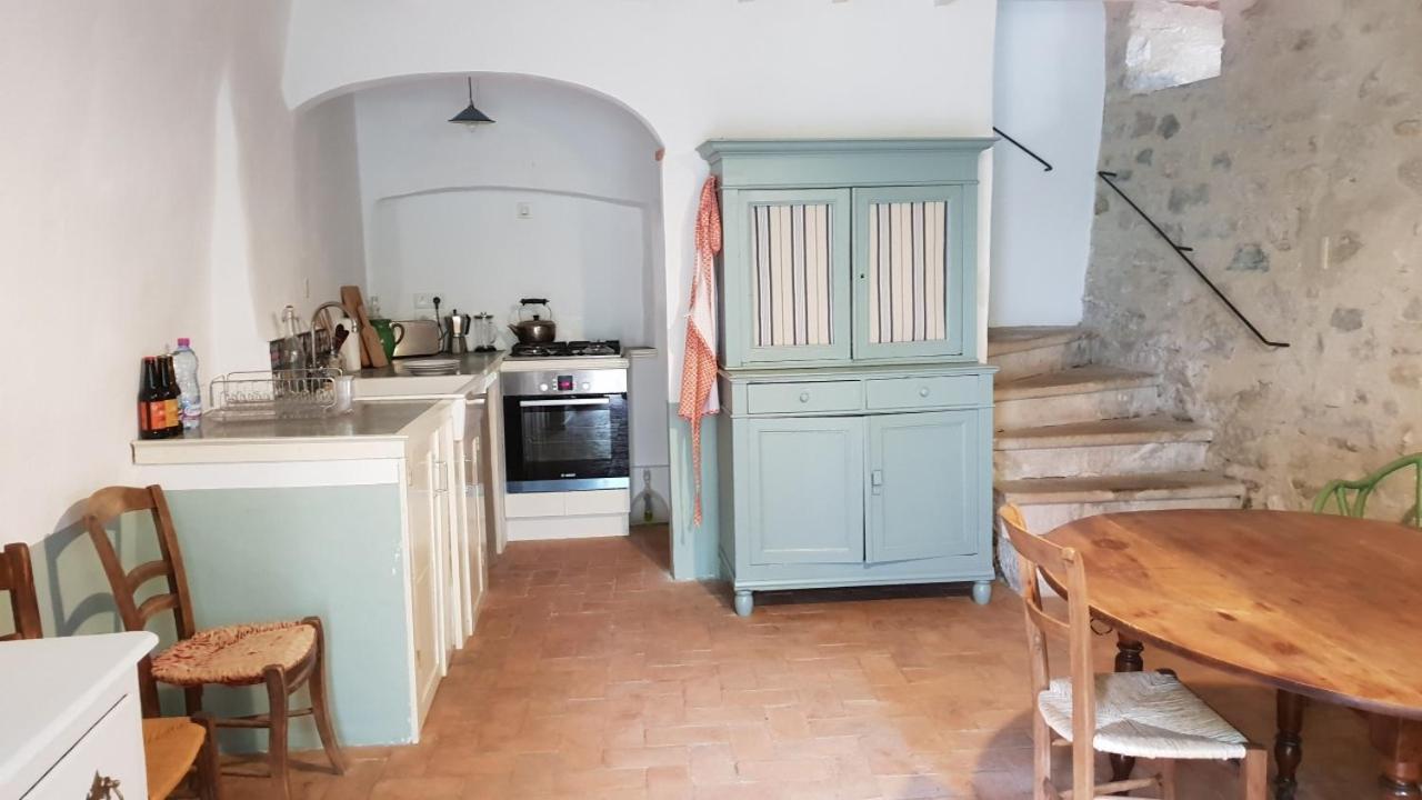 La Cour Du Marronnier Hotel Pont-de-Barret Kültér fotó